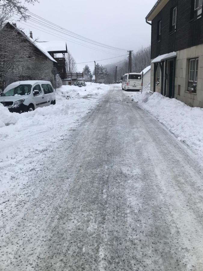 Penzion Hajenka Petrovice  Экстерьер фото