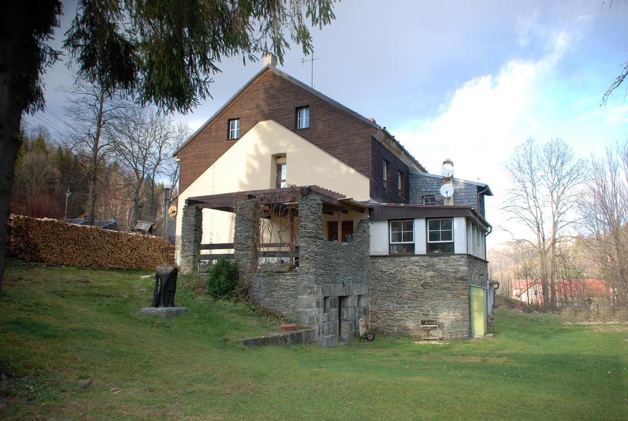 Penzion Hajenka Petrovice  Экстерьер фото